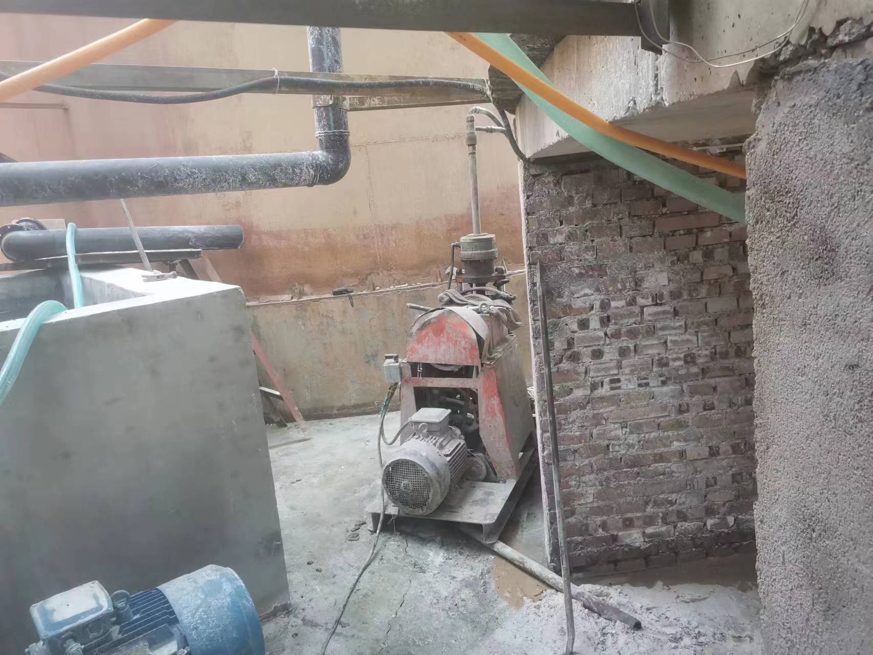 龙子湖设备基础注浆